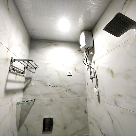 Hotel Comfy Inn มุมไบ ภายนอก รูปภาพ